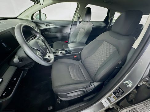 Used 2024 Kia Sportage LX image 13