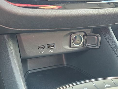 New 2026 Buick Envista Sport Touring image 24