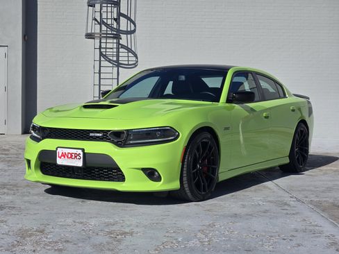 Used 2023 Dodge Charger Scat Pack w/ Daytona Edition Group image 4