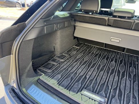 Certified 2025 Land Rover Range Rover Velar S image 30