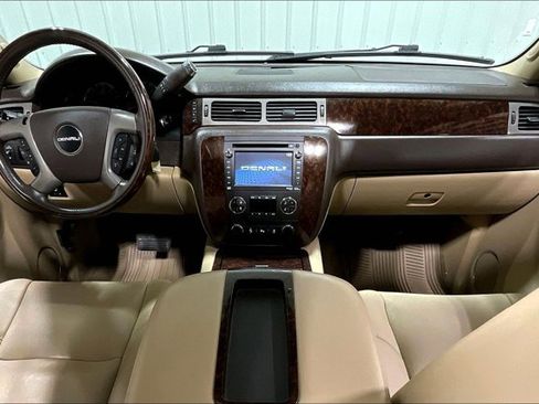 Used 2014 GMC Yukon Denali image 15
