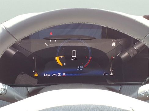 New 2026 Chevrolet Trax RS w/ Sunroof Package FWD image 19