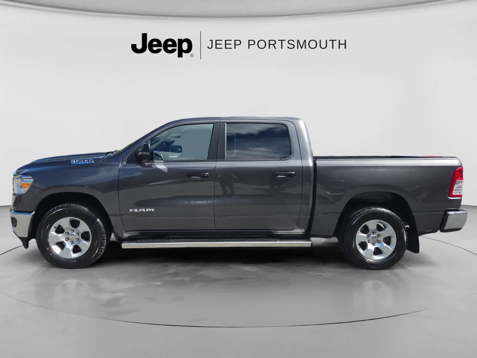 Used 2024 RAM 1500 Big Horn AWD/4WD image 4