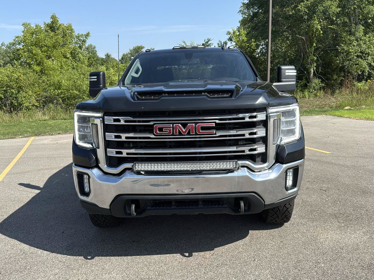 Used 2022 GMC Sierra 2500 SLE w/ Gooseneck/5TH Wheel Package AWD/4WD image 2