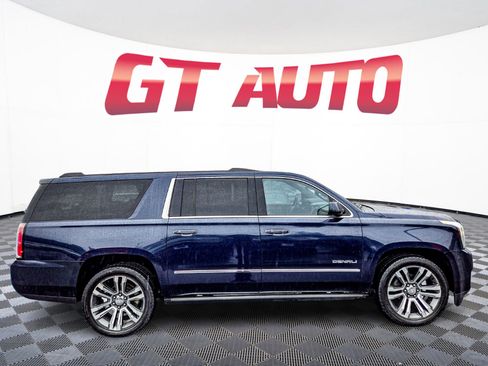 Used 2018 GMC Yukon XL Denali w/ Denali Ultimate Package image 8
