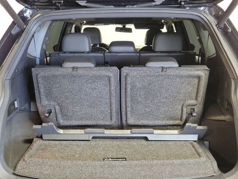 Used 2019 Volkswagen Tiguan SEL Premium R-Line image 26
