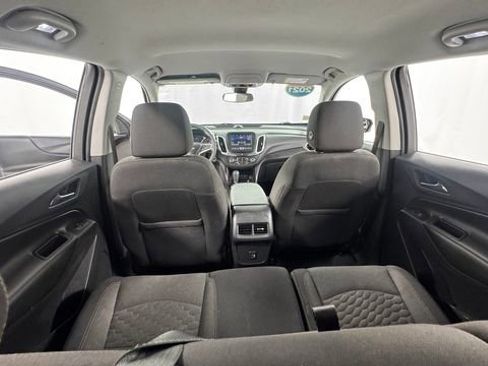 Used 2021 Chevrolet Equinox LT AWD/4WD image 18