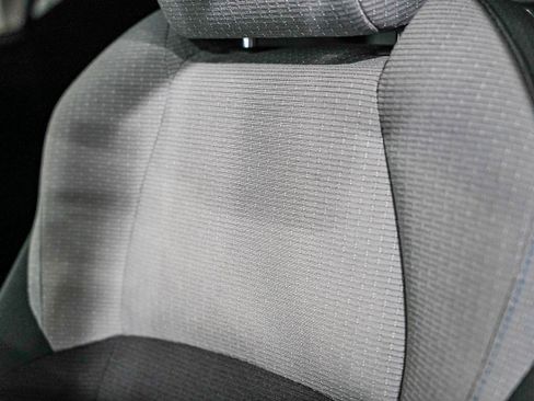 Certified 2019 Toyota C-HR XLE image 24