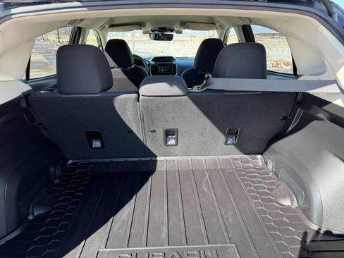 Used 2019 Subaru Crosstrek 2.0i Premium w/ Eyesight System image 10