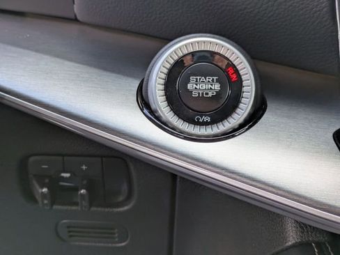 New 2026 Jeep Grand Wagoneer L Limited AWD/4WD image 23