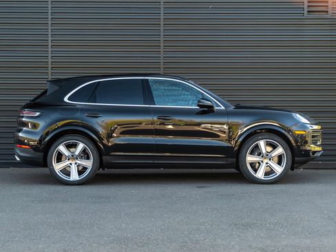 New 2026 Porsche Cayenne image 9
