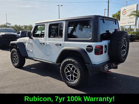 Used 2026 Jeep Wrangler Unlimited Rubicon AWD/4WD image 5