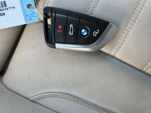 Certified 2023 BMW 330i 330i w/ Premium Package image 36