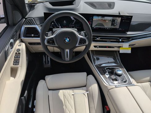 New 2026 BMW X7 M60i AWD/4WD image 29