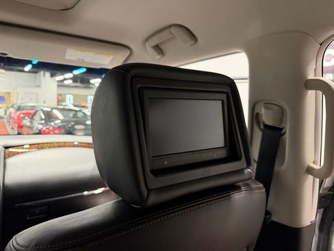 Used 2017 Nissan Armada Platinum w/ Captain Seat Package AWD/4WD image 38