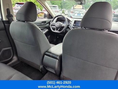Used 2024 Nissan Altima 2.5 S FWD image 15