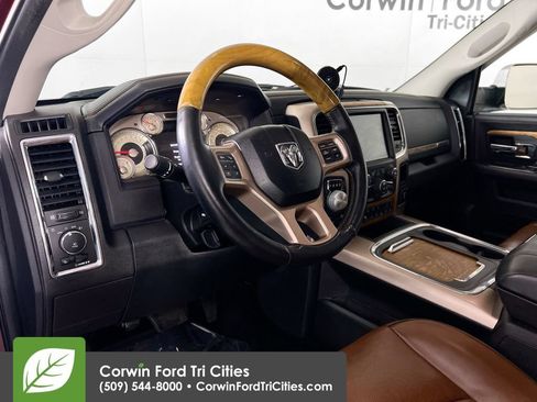 Used 2017 RAM 1500 Laramie Longhorn AWD/4WD image 3