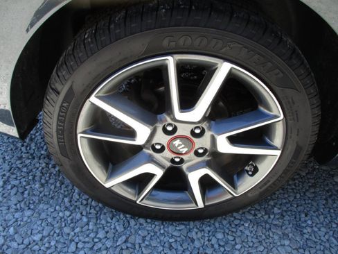 Used 2021 Kia Soul GT-Line FWD image 32