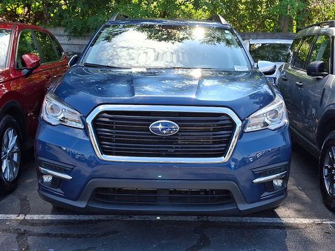 Used 2022 Subaru Ascent Touring AWD/4WD image 2