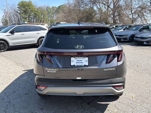 Certified 2025 Hyundai Tucson Limited image 6