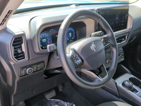 Used 2025 Ford Bronco Sport Big Bend w/ Convenience Package AWD/4WD image 13