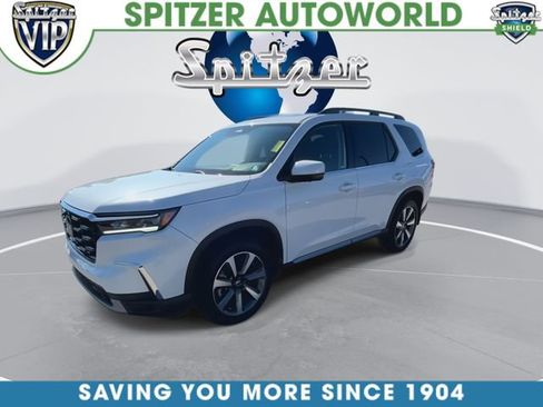 Used 2025 Honda Pilot Elite image 4