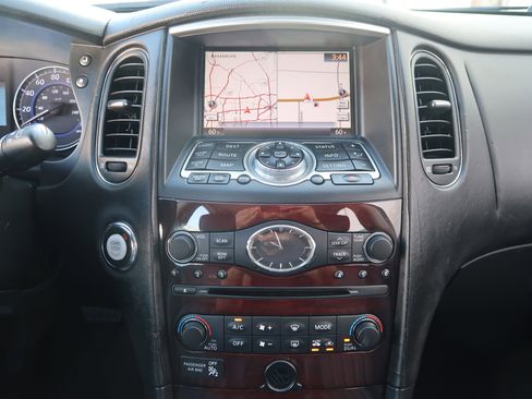 Used 2012 INFINITI EX35 Journey w/ Premium Pkg image 16