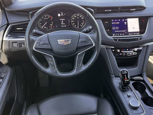 Certified 2024 Cadillac XT5 Premium Luxury w/ LPO, Floor Liner Package image 13
