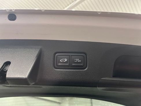 Certified 2025 Kia Telluride SX Prestige image 30