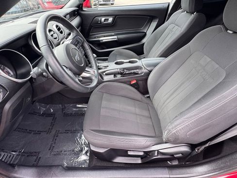 Certified 2019 Ford Mustang Coupe image 17