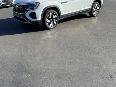 Used 2025 Volkswagen Atlas Cross Sport SE