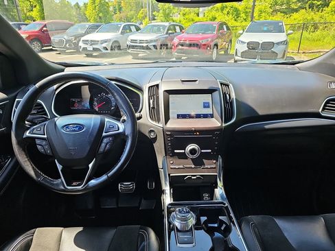 Used 2019 Ford Edge ST w/ Convenience Package AWD/4WD image 12