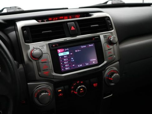 Used 2013 Toyota 4Runner SR5 w/ Premium Pkg AWD/4WD image 25