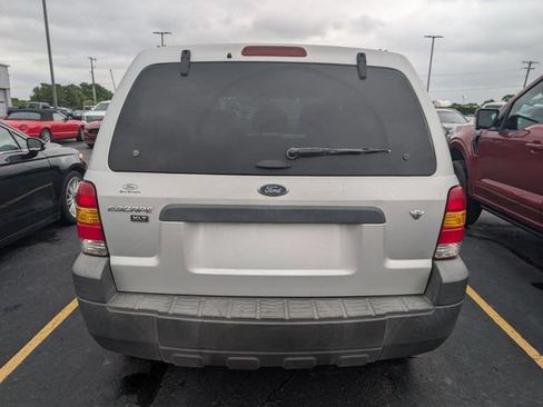 Used 2006 Ford Escape XLT AWD/4WD image 9