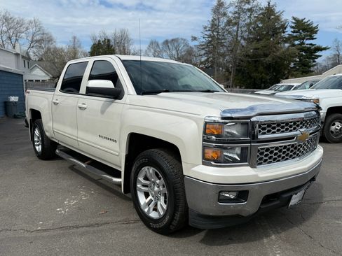 Used 2015 Chevrolet Silverado 1500 LT w/ All Star Edition AWD/4WD image 4
