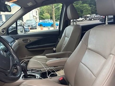 Used 2018 Honda Pilot EX-L image 6