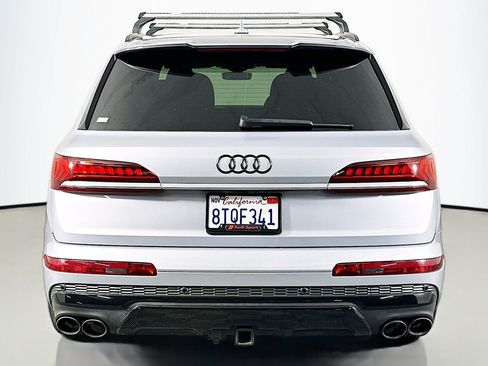 Used 2020 Audi SQ7 Prestige w/ Prestige Package AWD/4WD image 3