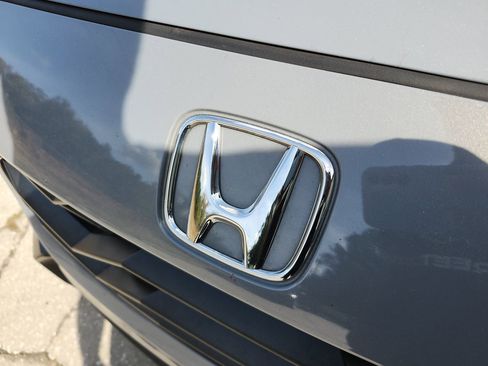 Used 2024 Honda HR-V Sport image 18