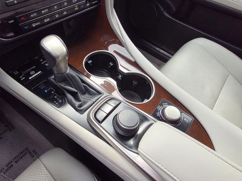 Used 2017 Lexus RX 350 FWD w/ Premium Package image 20