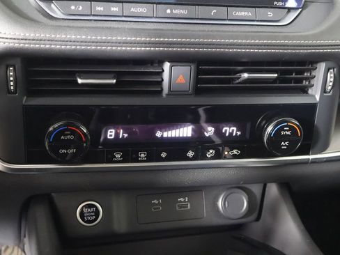 Used 2023 Nissan Rogue SV AWD/4WD image 39
