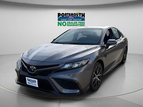 Used 2023 Toyota Camry SE FWD image 16