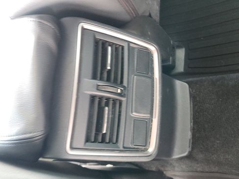 Used 2022 Subaru Forester Premium AWD/4WD image 13