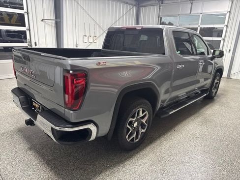 Used 2023 GMC Sierra 1500 SLT w/ SLT Premium Plus Package AWD/4WD image 15