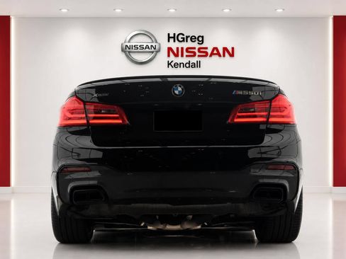 Used 2018 BMW M550i xDrive AWD/4WD image 5