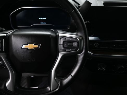 Used 2023 Chevrolet Silverado 1500 LT image 19