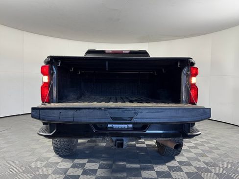 Used 2022 Chevrolet Silverado 2500 Custom w/ Custom Value Package image 34