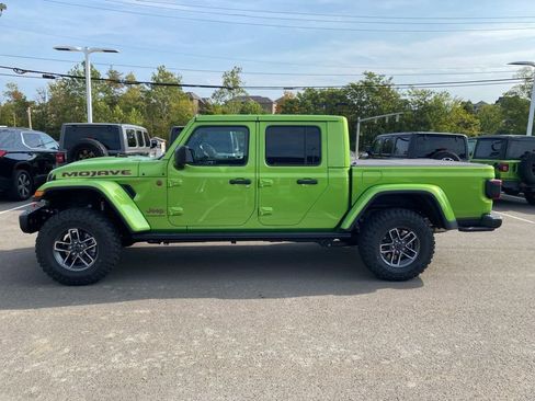 New 2025 Jeep Gladiator Mojave image 6