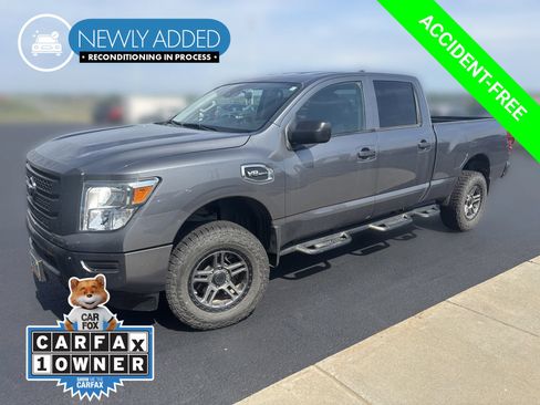 Used 2022 Nissan Titan S w/ HD Front GAWR Package AWD/4WD image 1