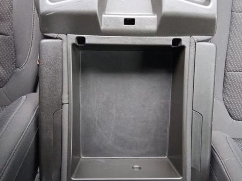 Used 2021 Chevrolet Silverado 1500 W/T w/ WT Fleet Convenience Package AWD/4WD image 15