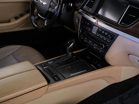 Used 2015 Hyundai Genesis 3.8 w/ Option Group 02 image 21